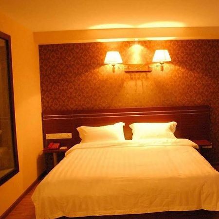 Dujiangyan Easy Hotel מראה חיצוני תמונה