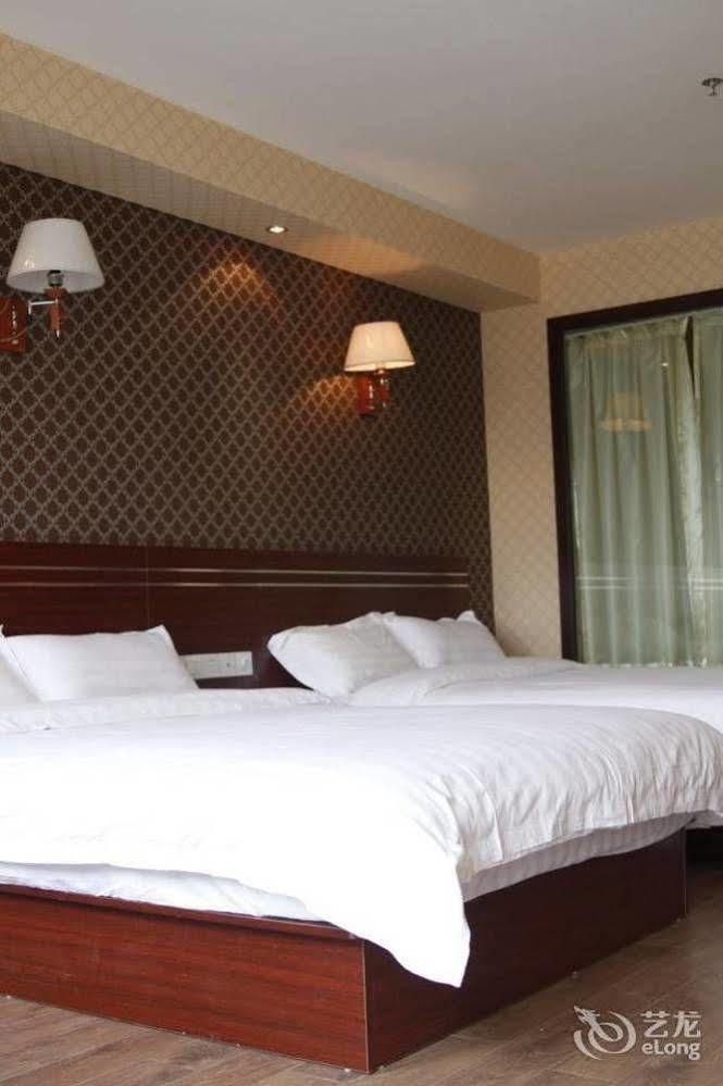 Dujiangyan Easy Hotel מראה חיצוני תמונה
