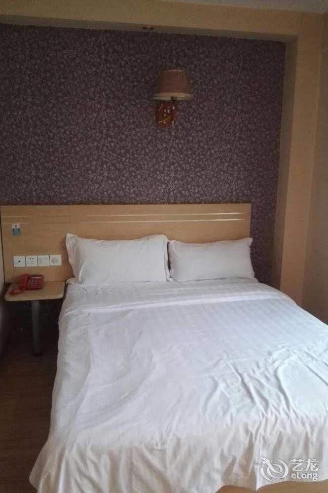 Dujiangyan Easy Hotel מראה חיצוני תמונה